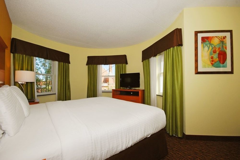 Clarion Hotel & Suites University-Shippensburg Cameră foto